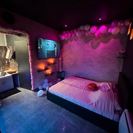 Love Room Spa Jacuzzi Lyon Zewnętrze zdjęcie