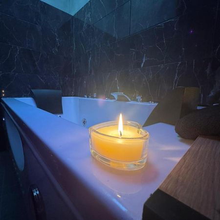 Love Room Spa Jacuzzi Lyon Zewnętrze zdjęcie